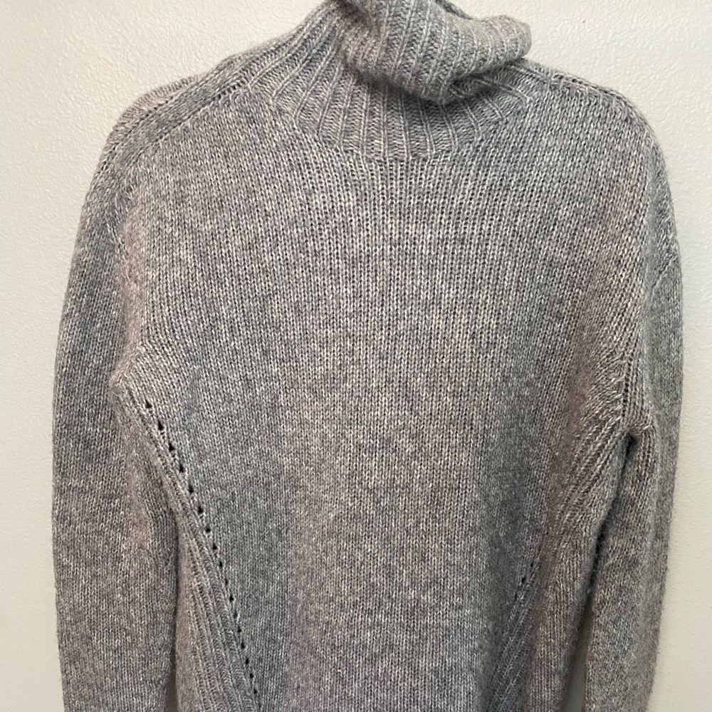 Sezane sweater grey